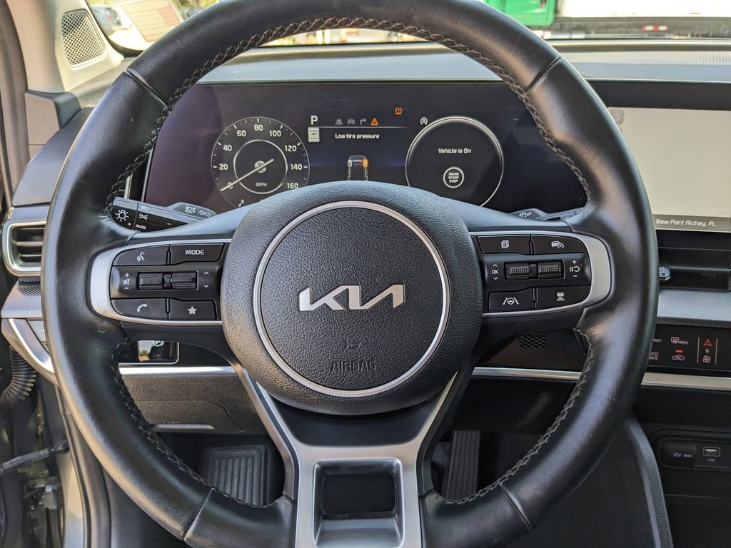 Certified 2024 Kia Sportage SX FWD image 29