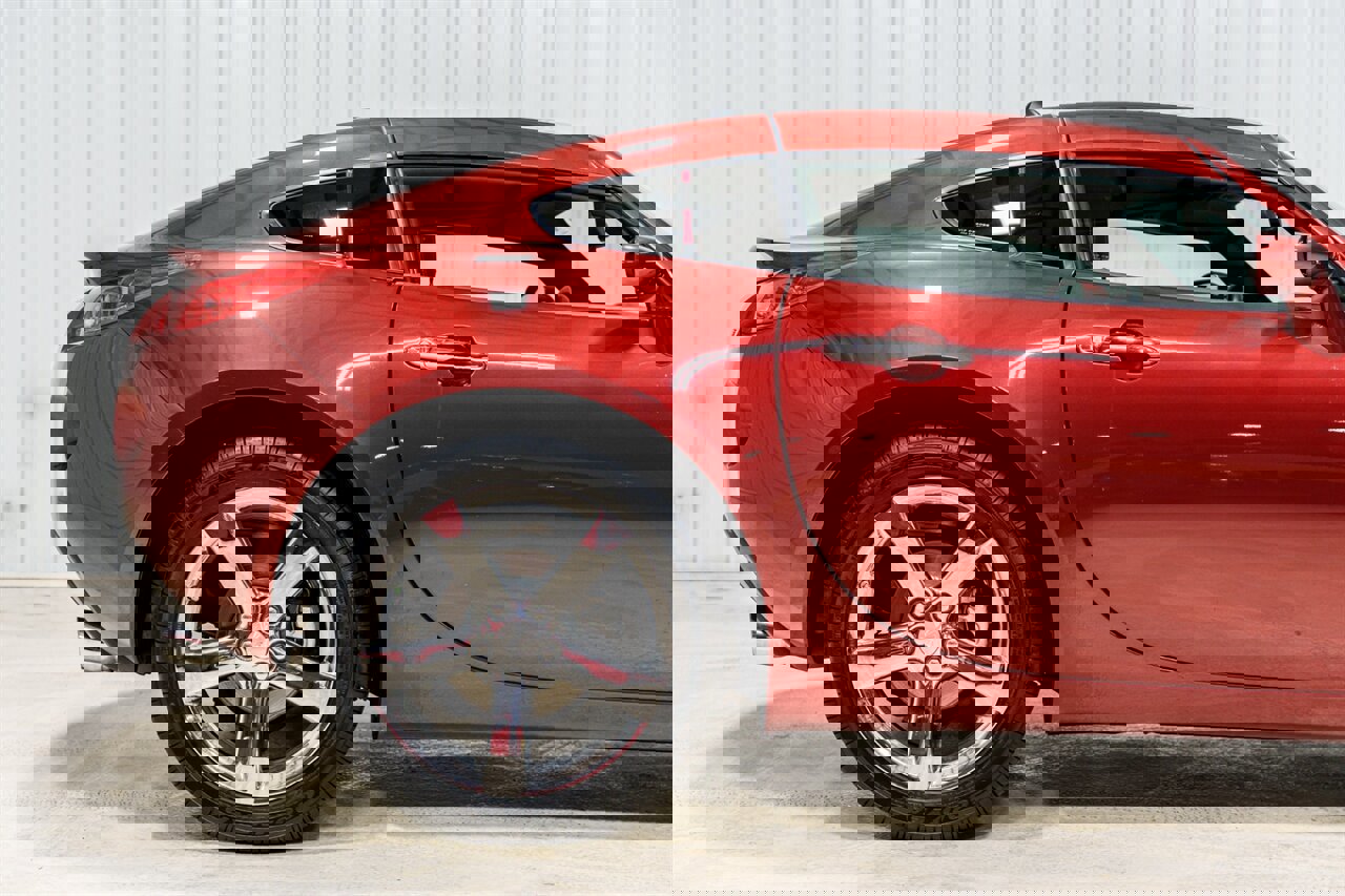 Used 2009 Pontiac Solstice Coupe w/ Premium Package image 22