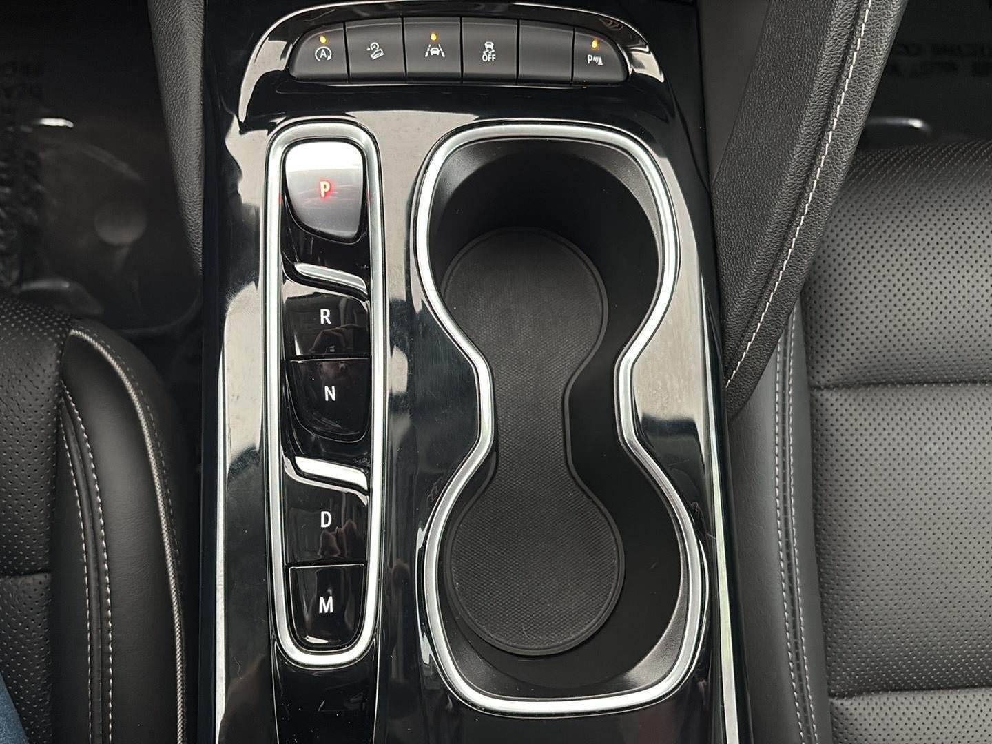 Used 2021 Buick Envision Essence AWD/4WD image 21