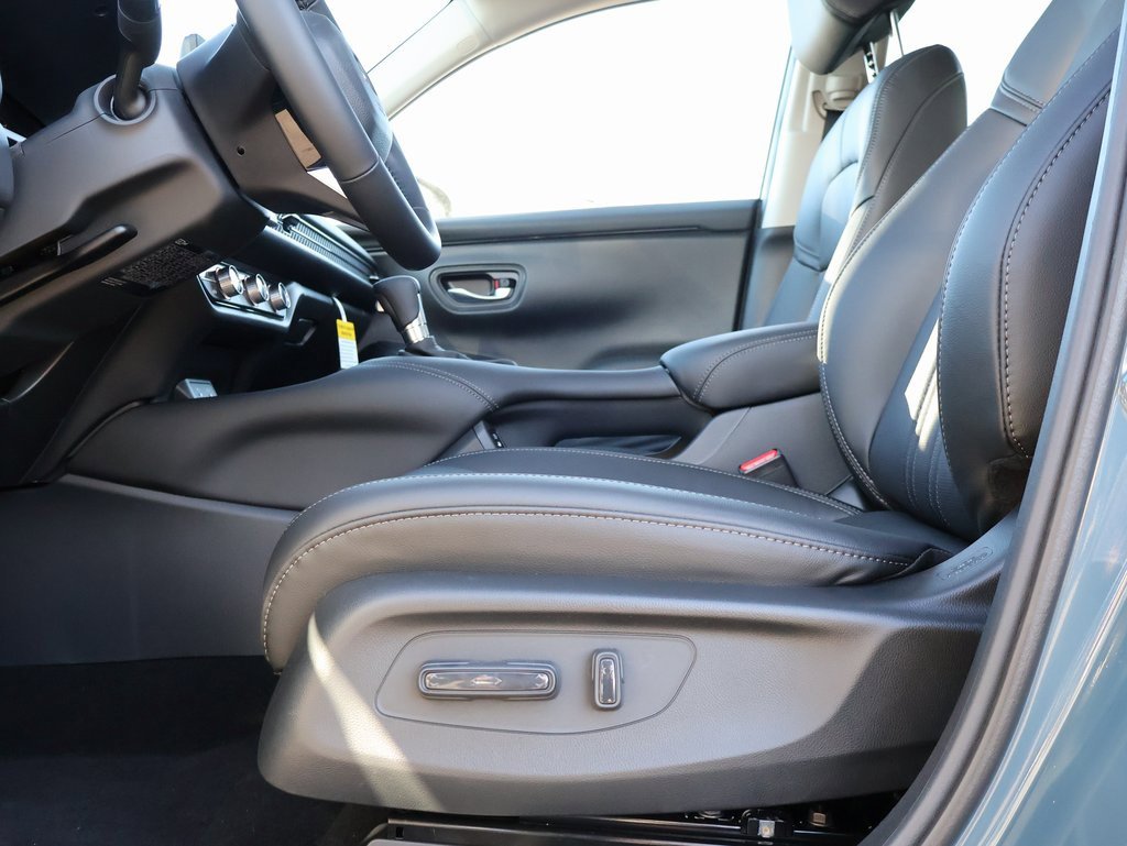 New 2026 Honda HR-V EX-L image 32