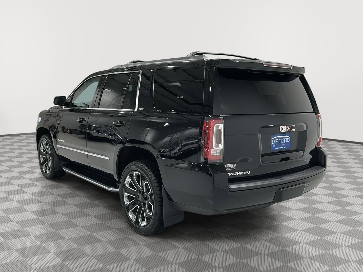 Used 2019 GMC Yukon SLT w/ Open Road Package image 4