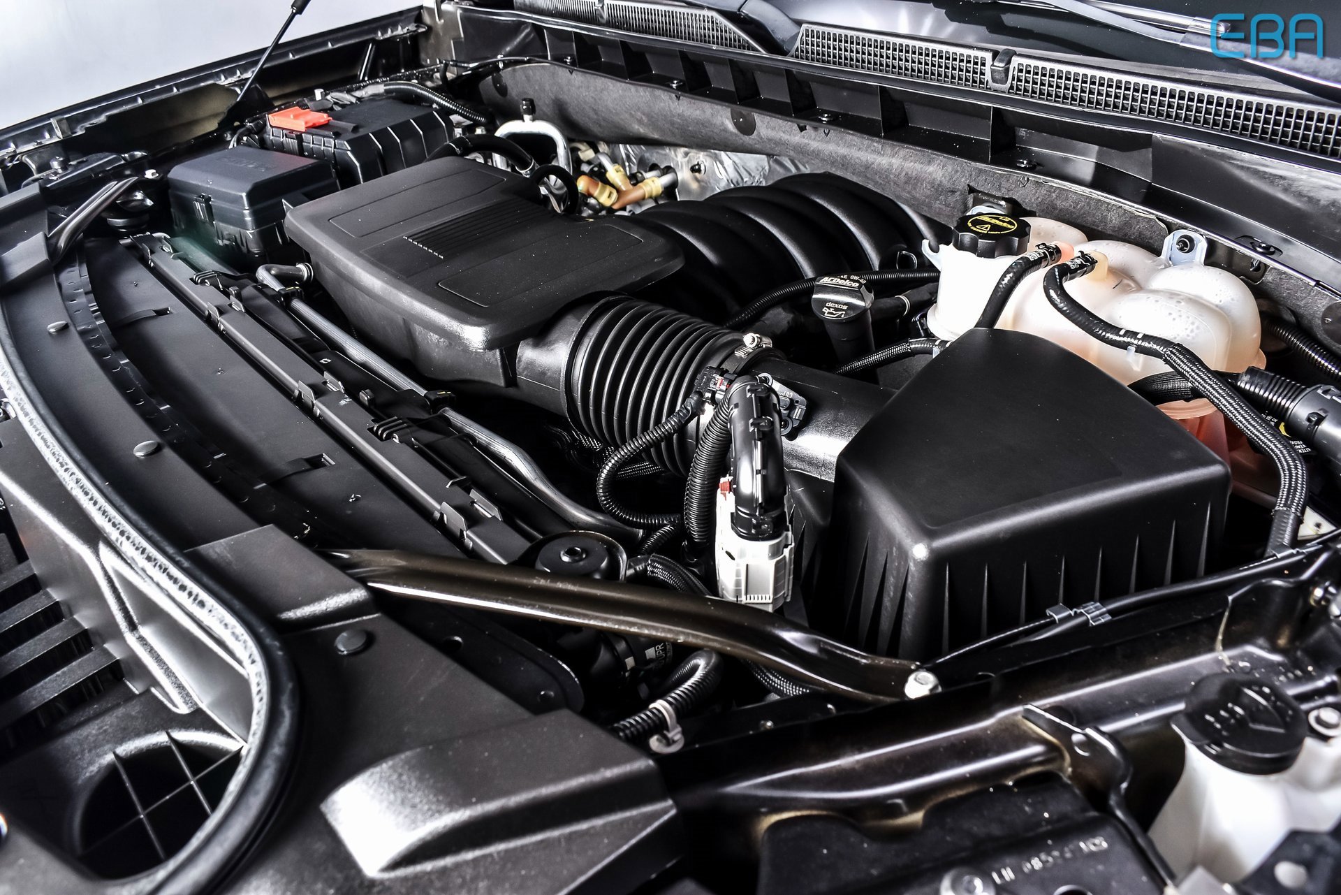 Used 2024 GMC Yukon XL Denali w/ Advanced Technology Package image 10