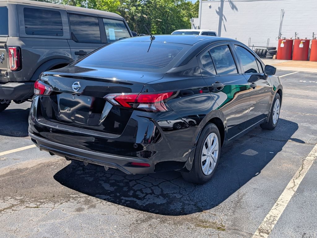 Used 2021 Nissan Versa S FWD image 5