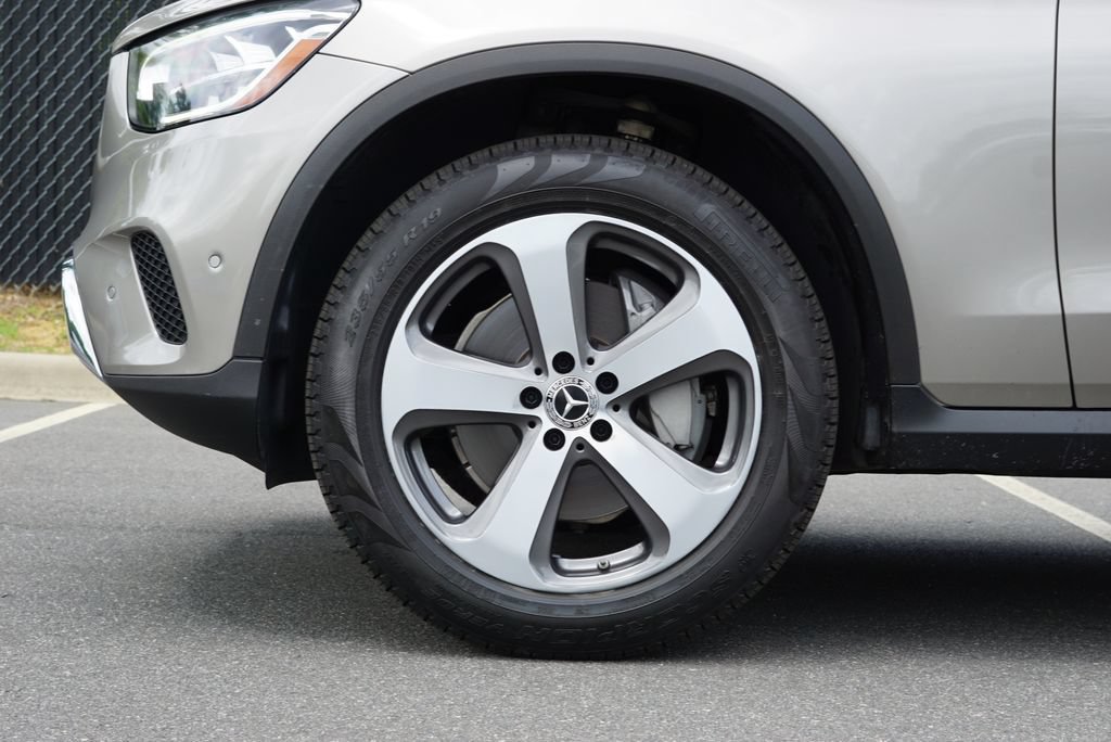 Certified 2020 Mercedes-Benz GLC 300 4MATIC image 12