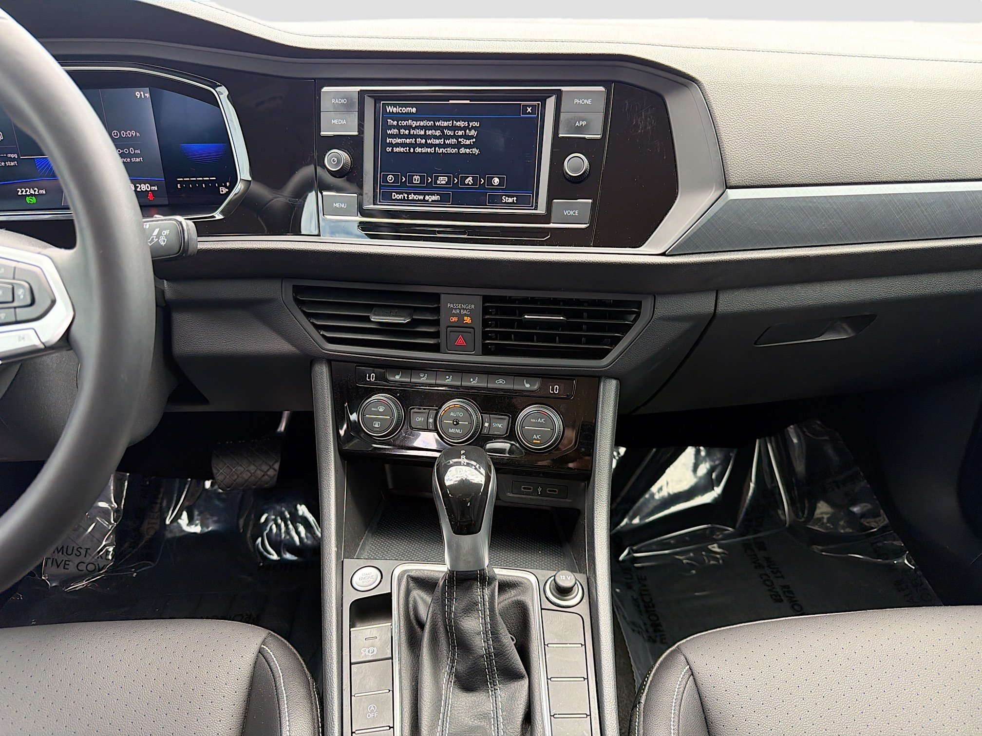 Used 2022 Volkswagen Jetta SE FWD image 17