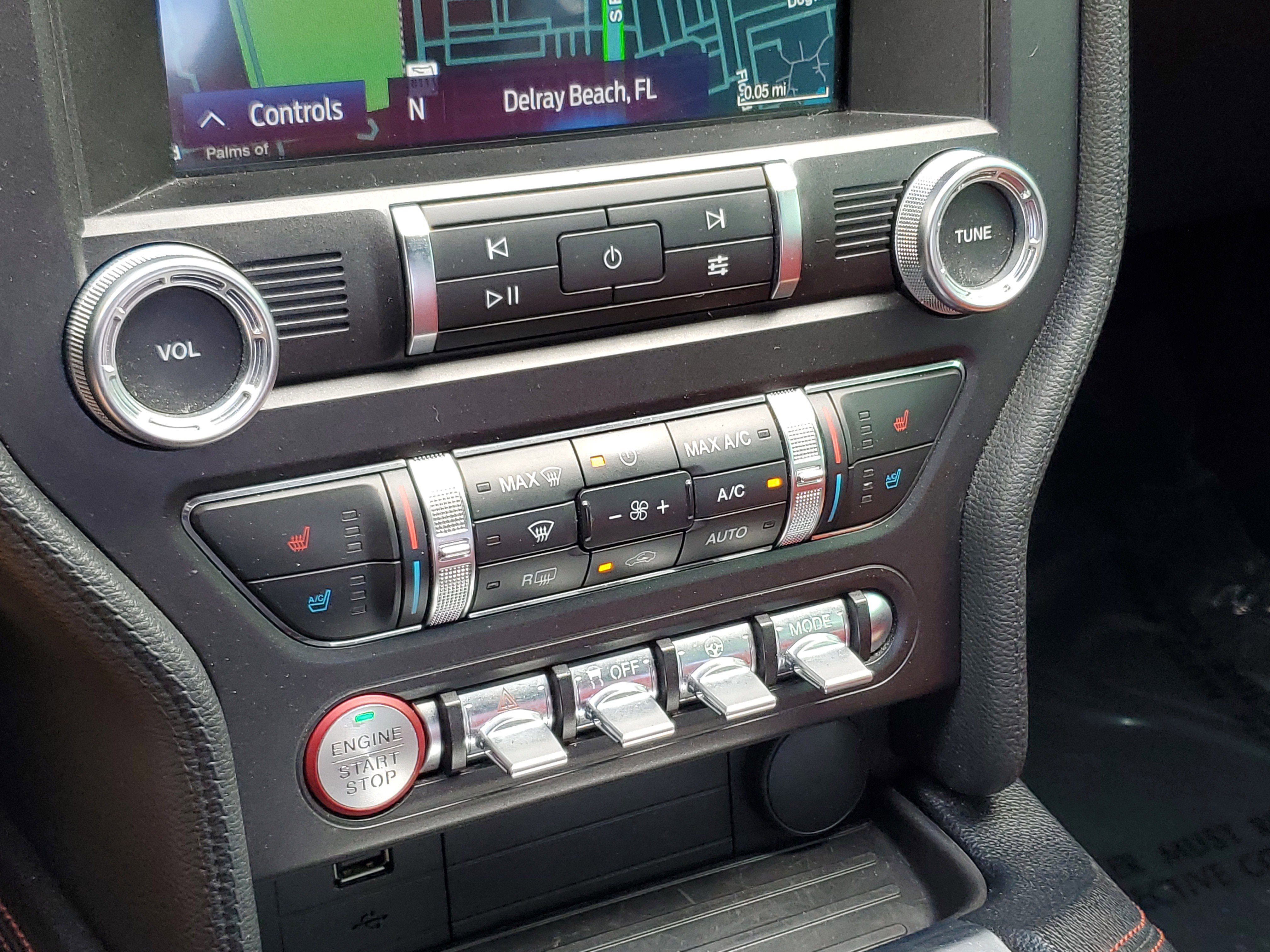 Used 2019 Ford Mustang GT Premium w/ Equipment Group 401A image 26