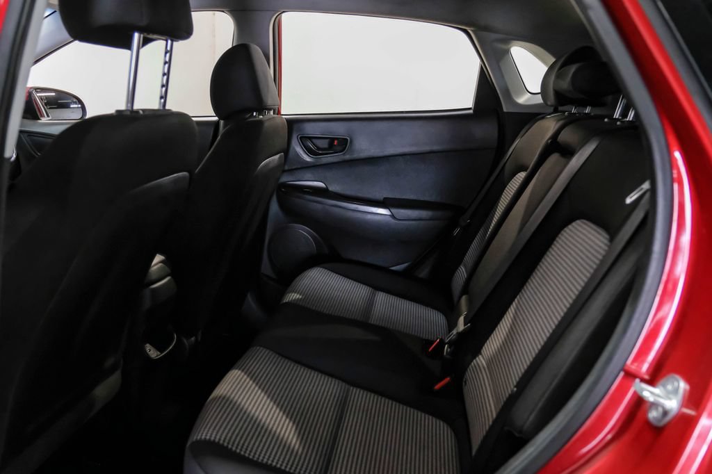 Used 2023 Hyundai Kona SE FWD image 36