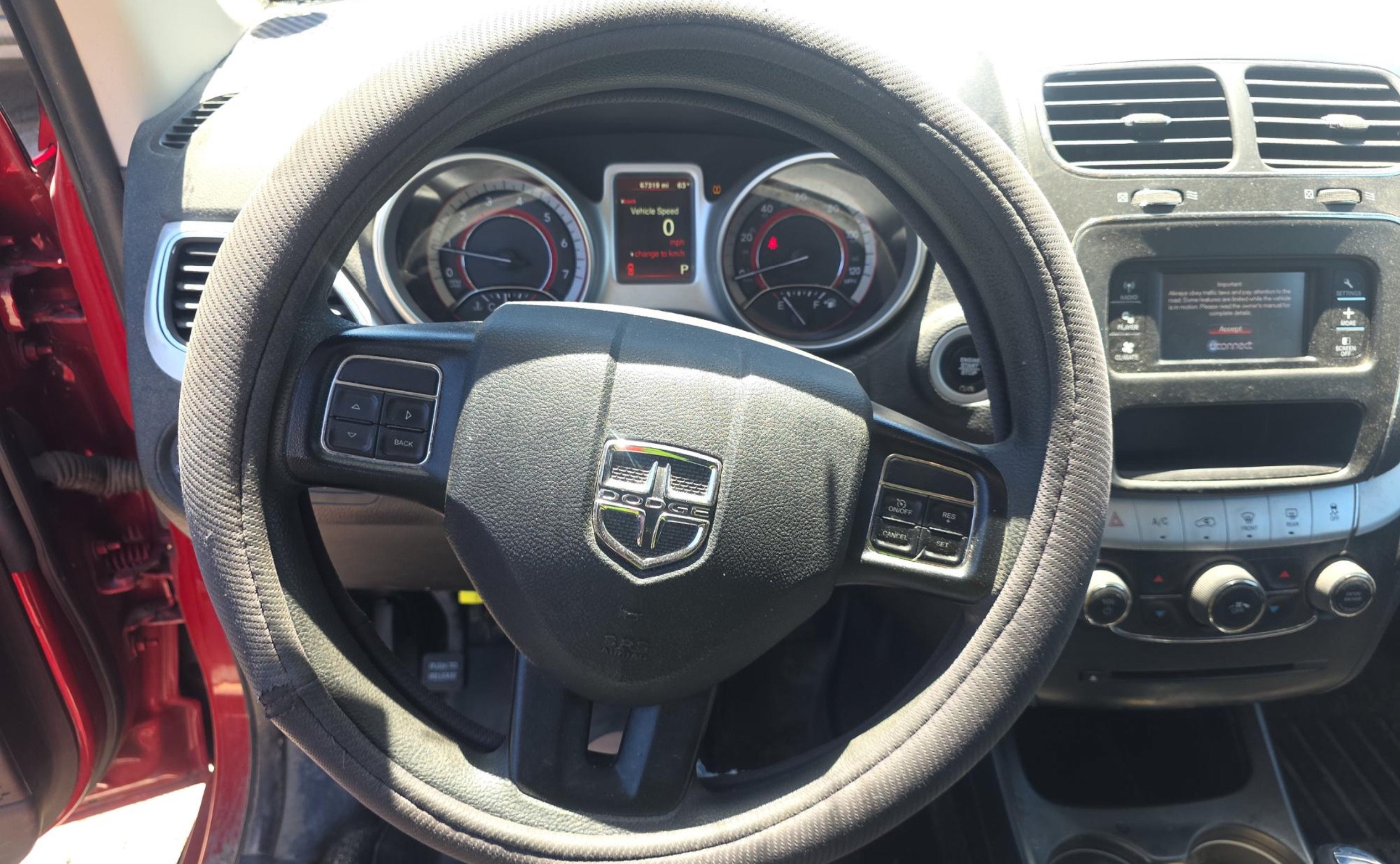 Used 2019 Dodge Journey SE FWD image 6