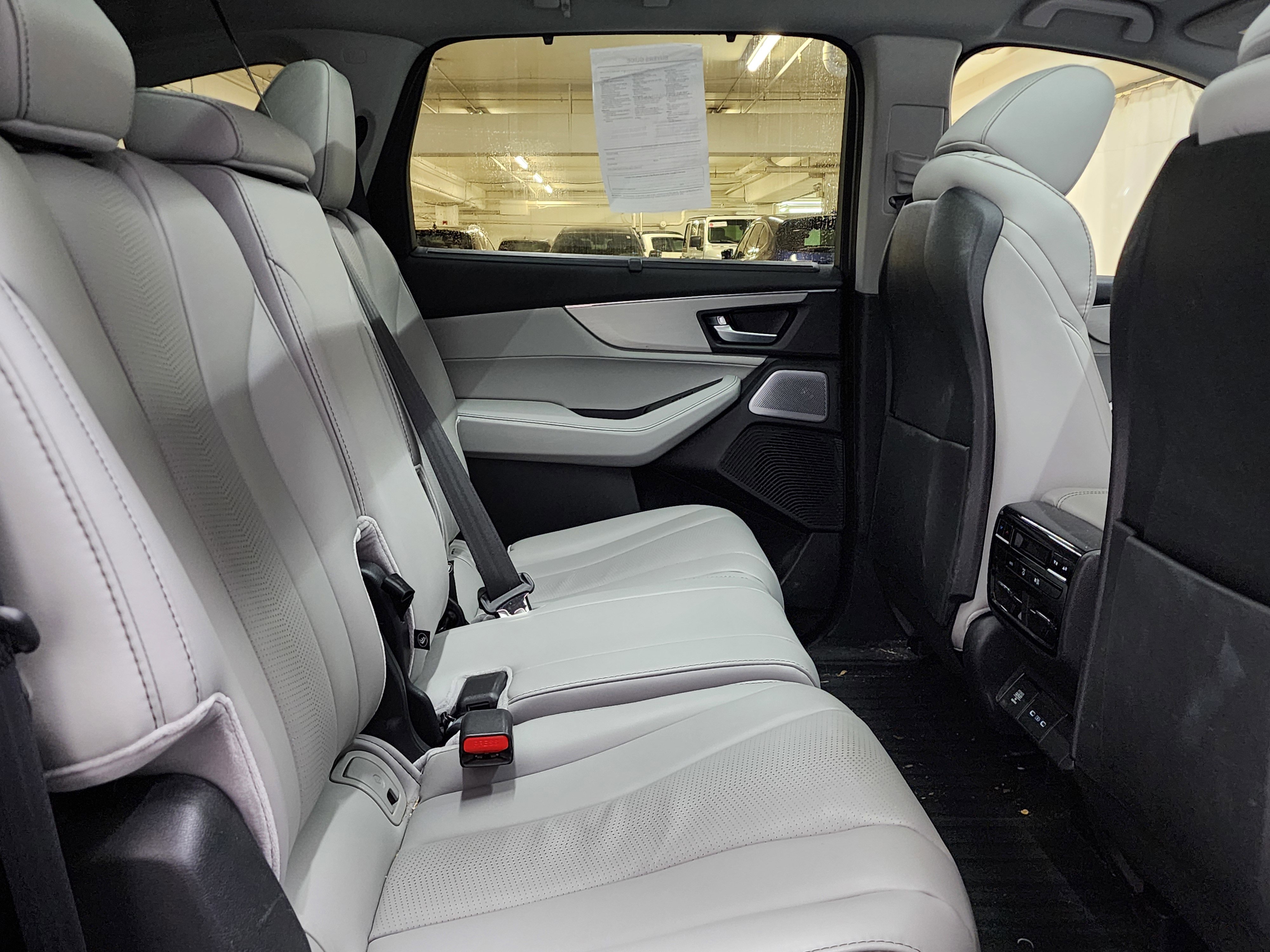 Certified 2025 Acura MDX SH-AWD w/ Technology Package image 20