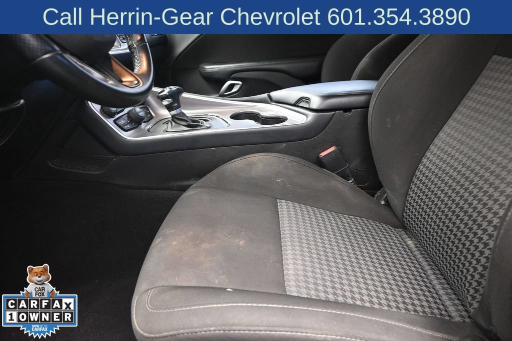 Used 2022 Dodge Challenger GT w/ Driver Convenience Group RWD image 13
