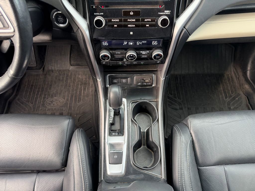 Used 2022 Subaru Ascent Limited image 9