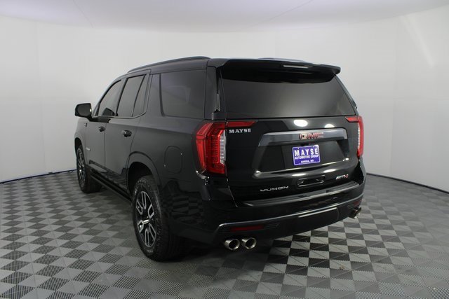 Used 2023 GMC Yukon AT4 w/ Technology Package image 28