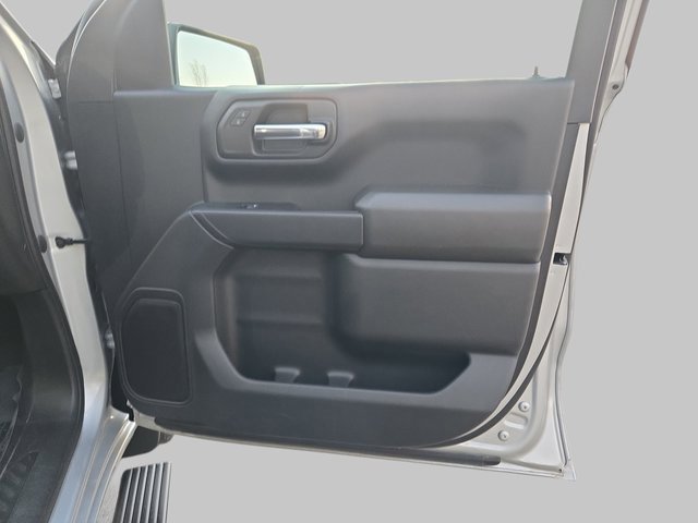 Used 2022 Chevrolet Silverado 1500 Custom image 11