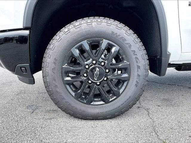 New 2026 Chevrolet Silverado 2500 Custom w/ Custom Value Package AWD/4WD image 7