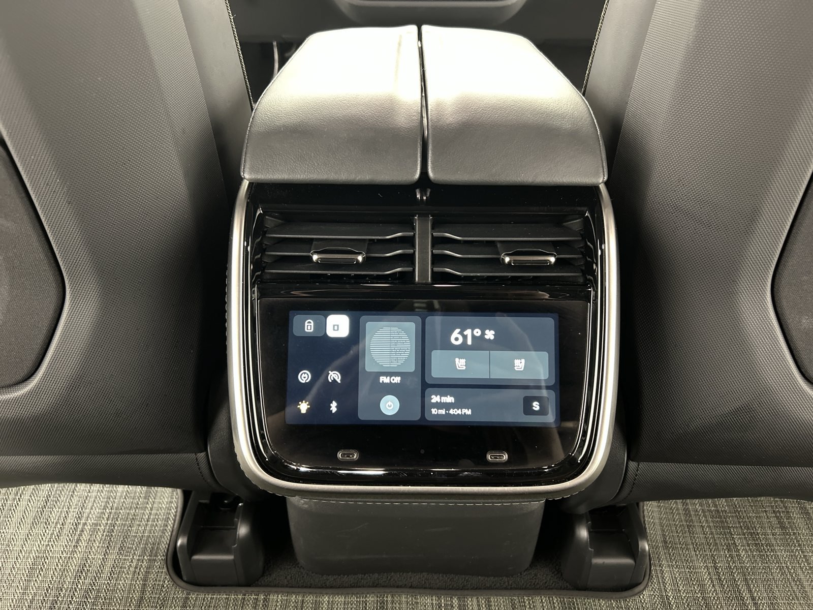 Used 2024 Rivian R1S Adventure Quad AWD/4WD image 30
