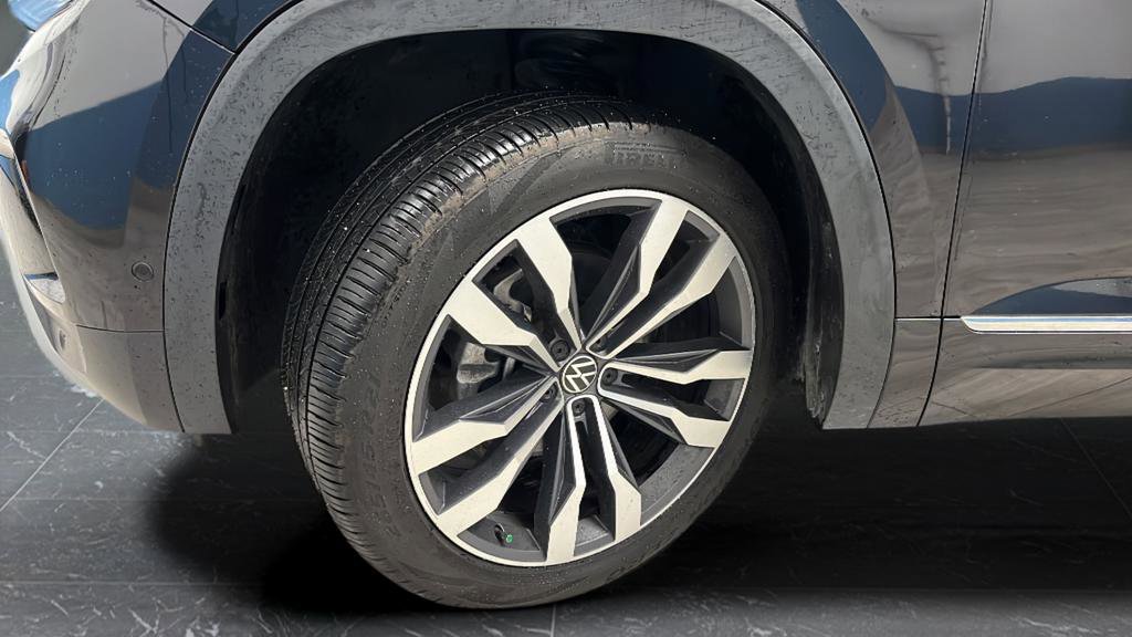 Used 2021 Volkswagen Atlas SEL Premium image 30