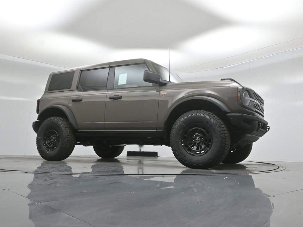 New 2026 Ford Bronco Badlands AWD/4WD image 3