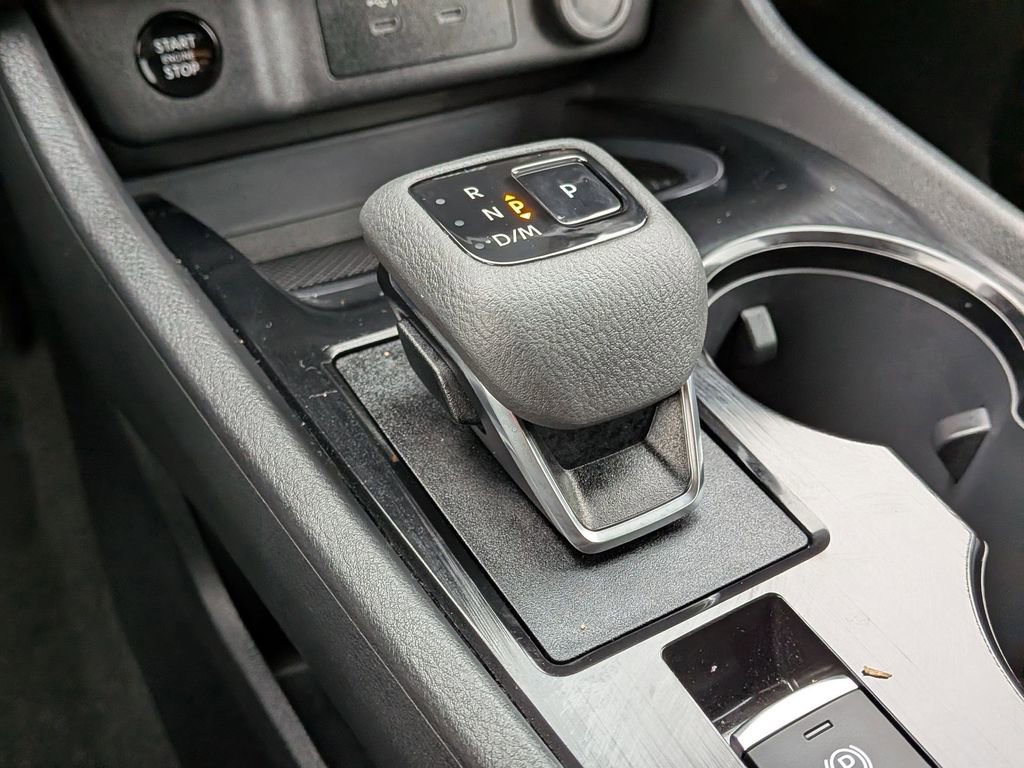 Used 2026 Nissan Rogue SV w/ Cold Weather Package image 15