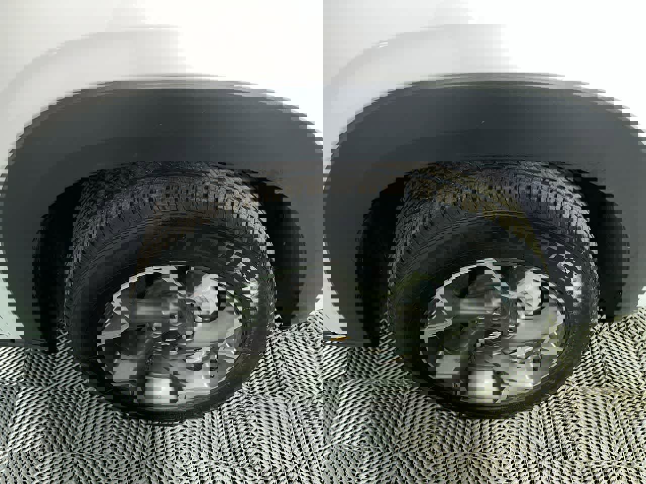 Used 2024 Chevrolet Trax LT image 10