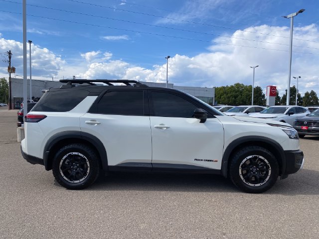Used 2023 Nissan Pathfinder Rock Creek AWD/4WD image 6