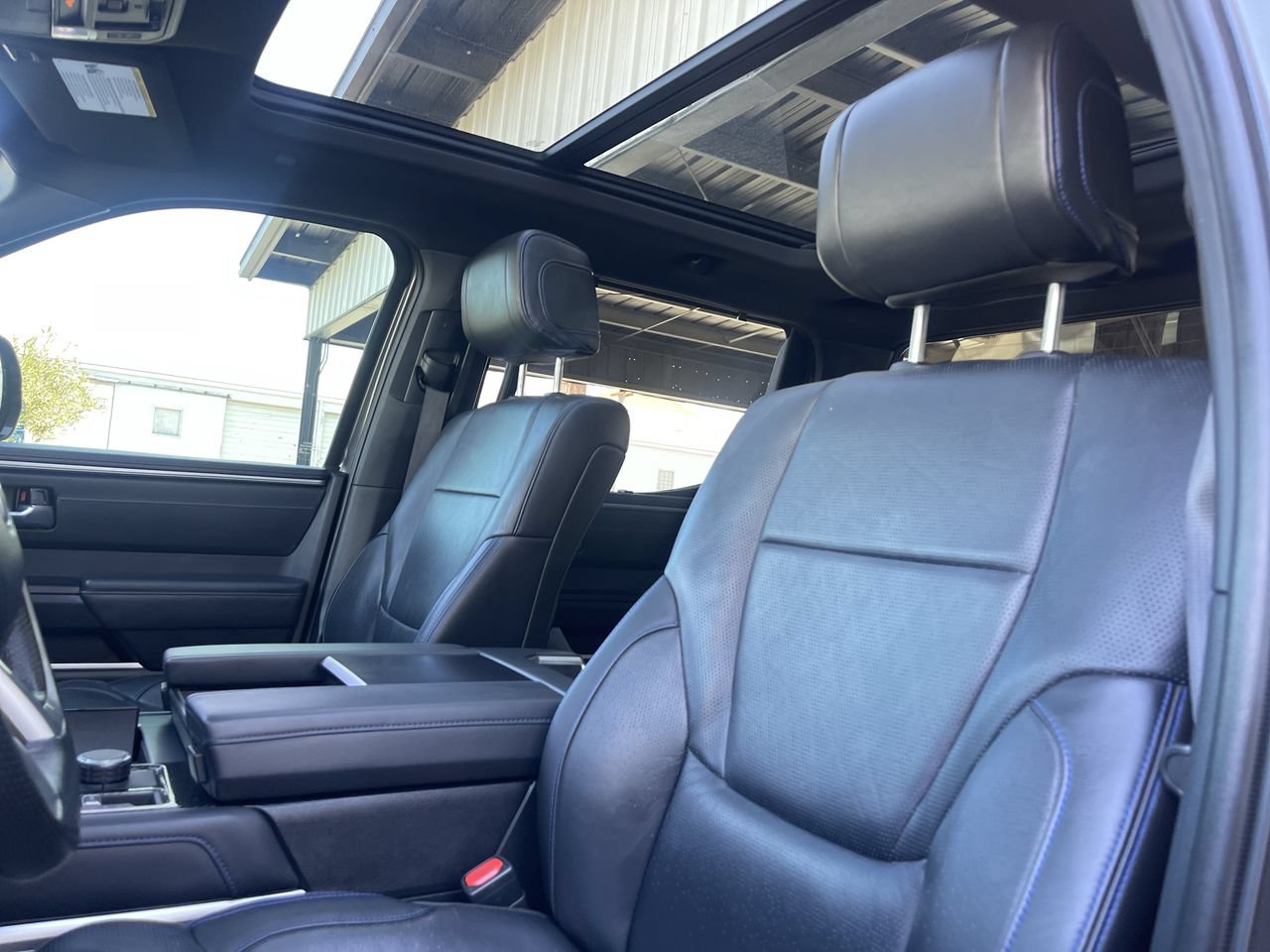 Used 2024 Toyota Tundra Platinum AWD/4WD image 19