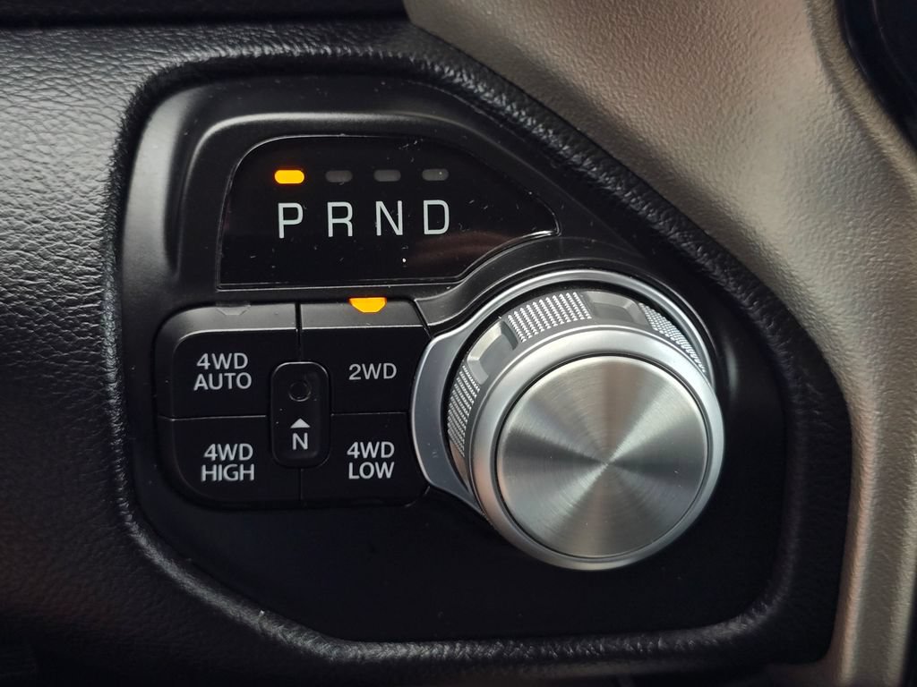 Used 2020 RAM 1500 Laramie AWD/4WD image 30