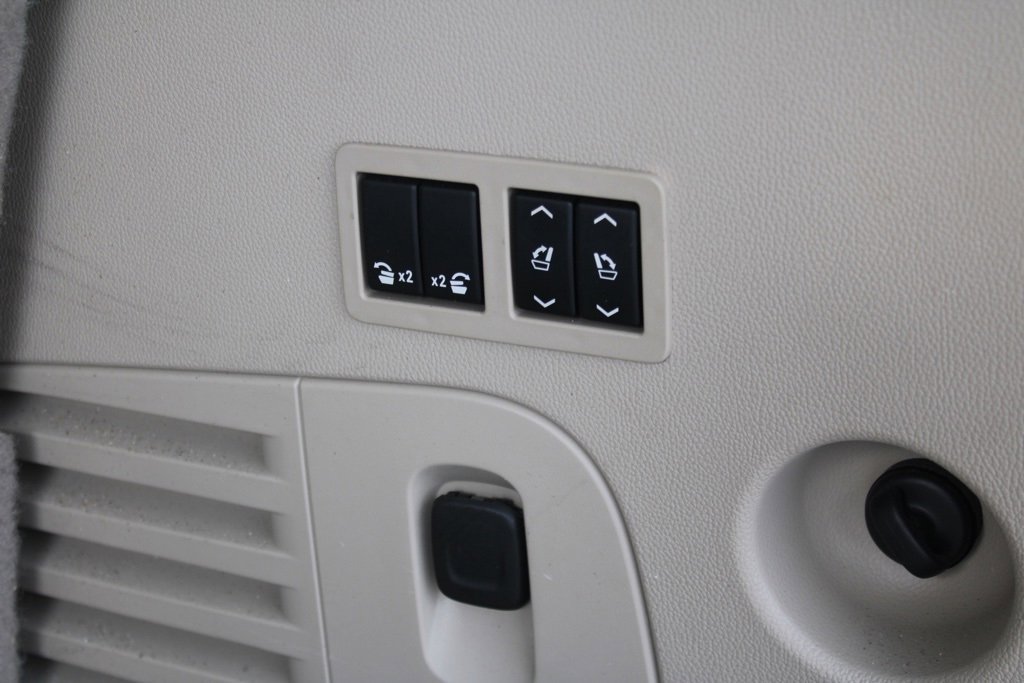 Used 2018 GMC Yukon Denali image 53