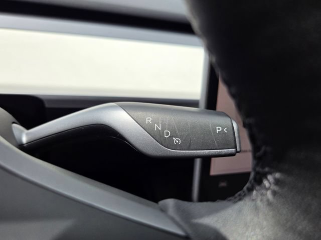 Used 2024 Tesla Model Y Performance AWD/4WD image 41