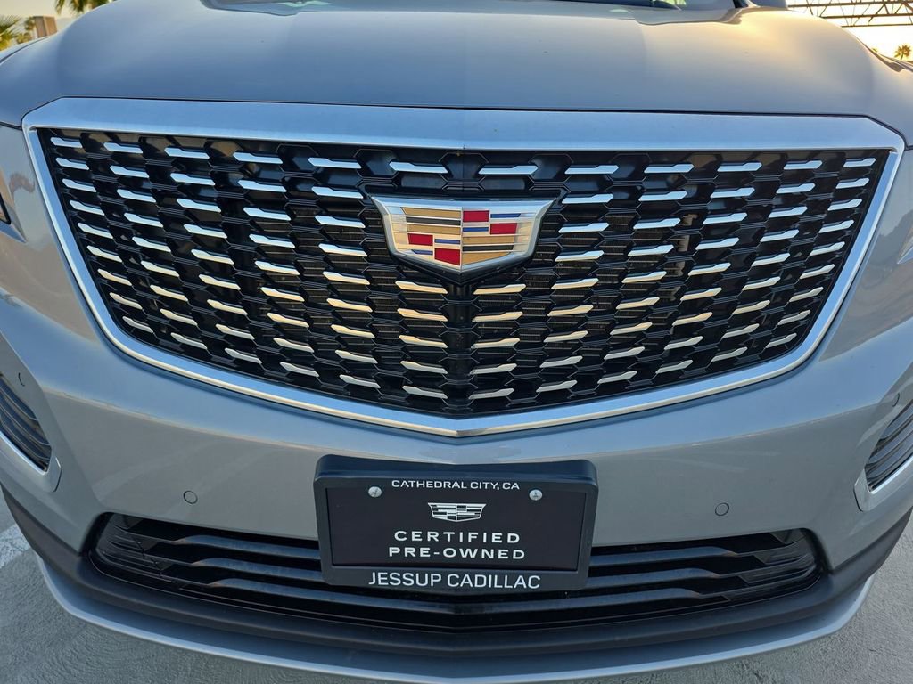Used 2025 Cadillac XT5 Premium Luxury image 32