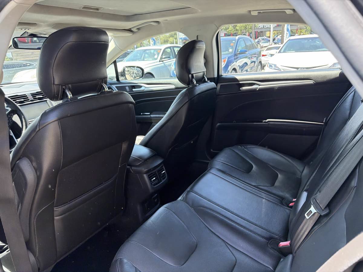 Used 2015 Ford Fusion Energi Titanium w/ Driver Assist Package FWD image 15