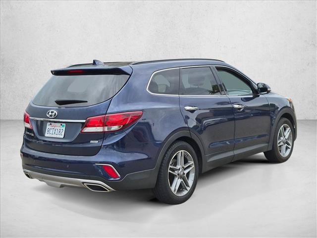 Used 2017 Hyundai Santa Fe FWD image 5