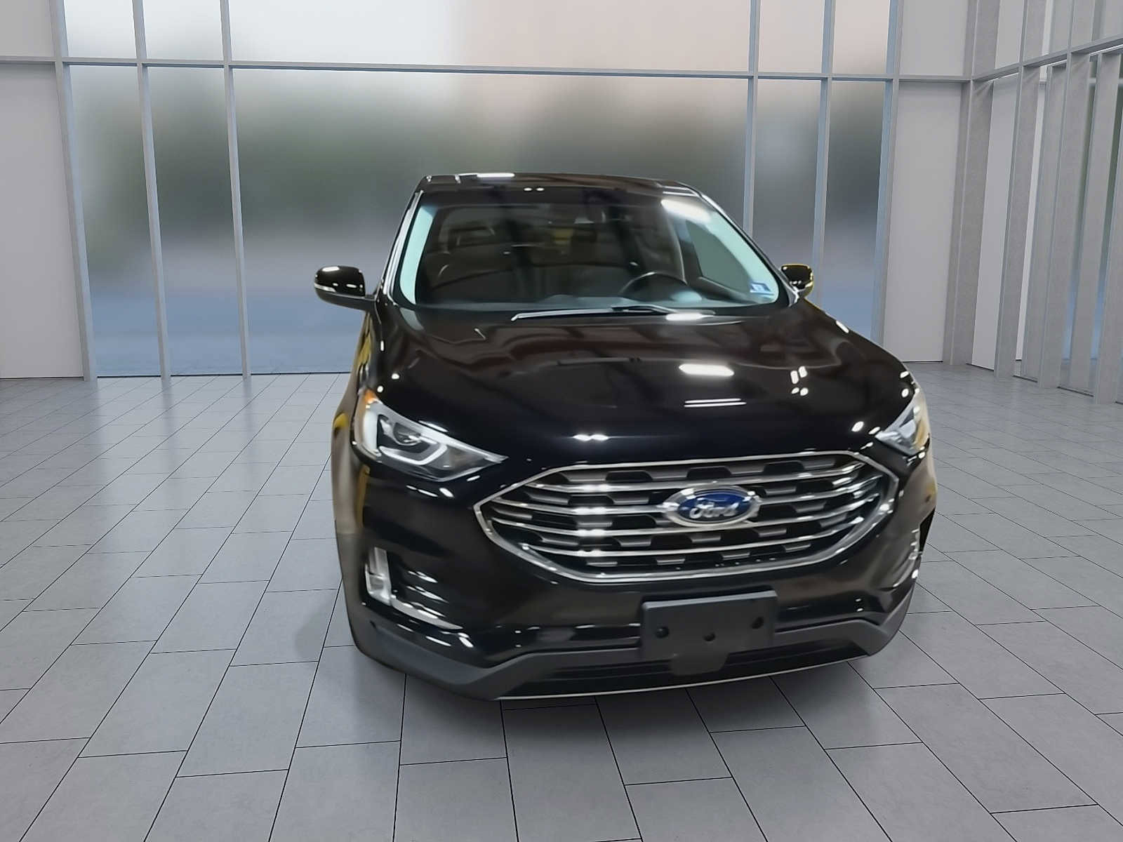 Used 2019 Ford Edge SEL w/ Equipment Group 201A AWD/4WD image 3