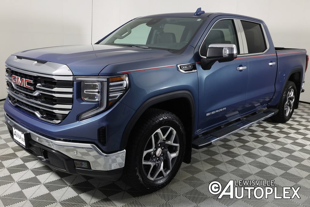 Used 2024 GMC Sierra 1500 SLT w/ SLT Premium Package AWD/4WD image 11