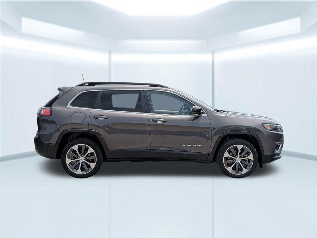 Used 2022 Jeep Cherokee Limited w/ Elite Package AWD/4WD image 7