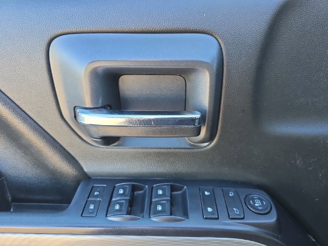 Used 2015 Chevrolet Silverado 1500 LT w/ All Star Edition AWD/4WD image 22