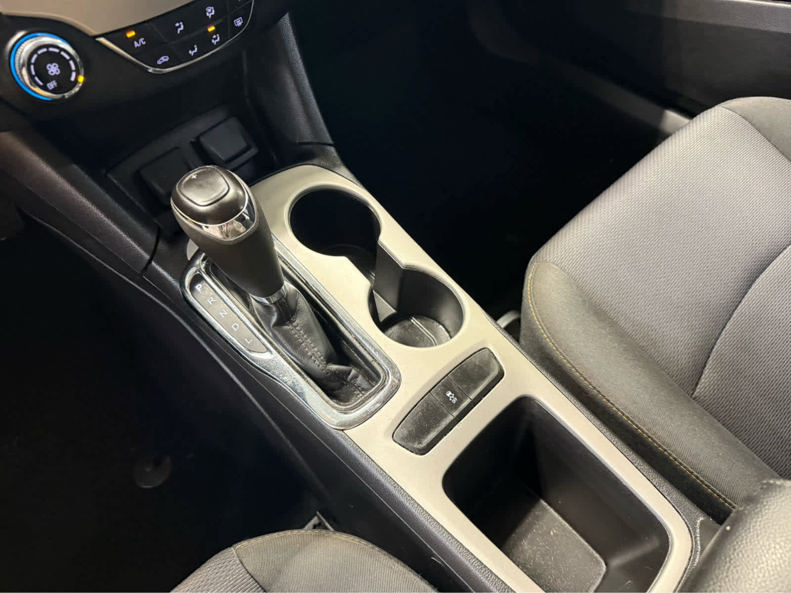 Used 2018 Chevrolet Cruze LS image 11