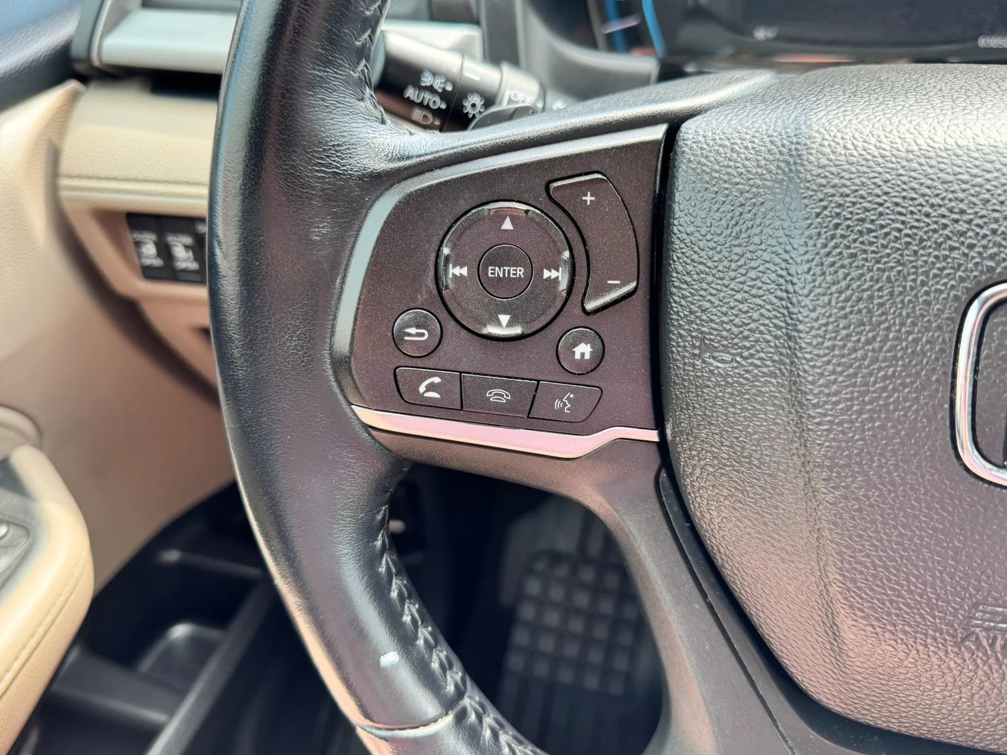 Used 2022 Honda Odyssey EX-L image 14