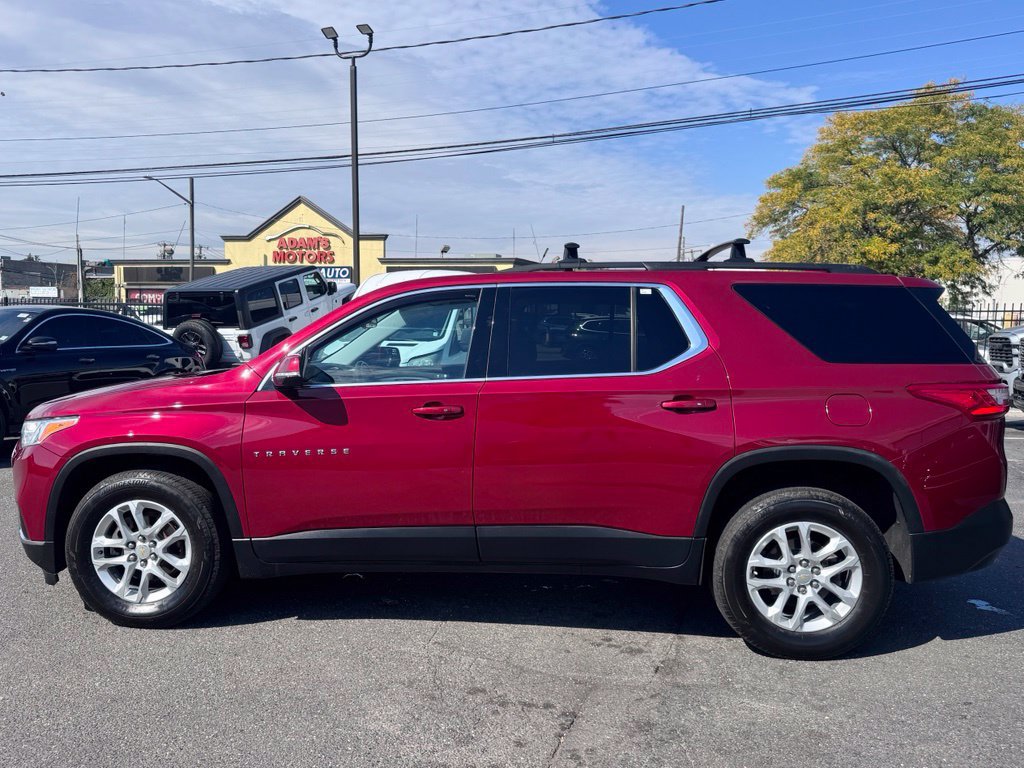 Used 2019 Chevrolet Traverse LT AWD/4WD image 4