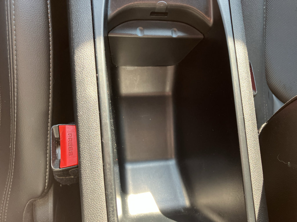 Used 2019 MINI Cooper Clubman S w/ Premium Package image 21