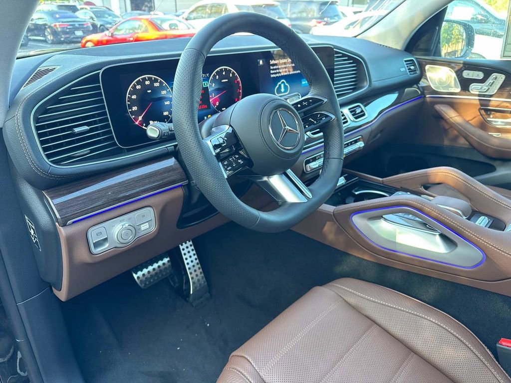 New 2026 Mercedes-Benz GLS 450 4MATIC image 21