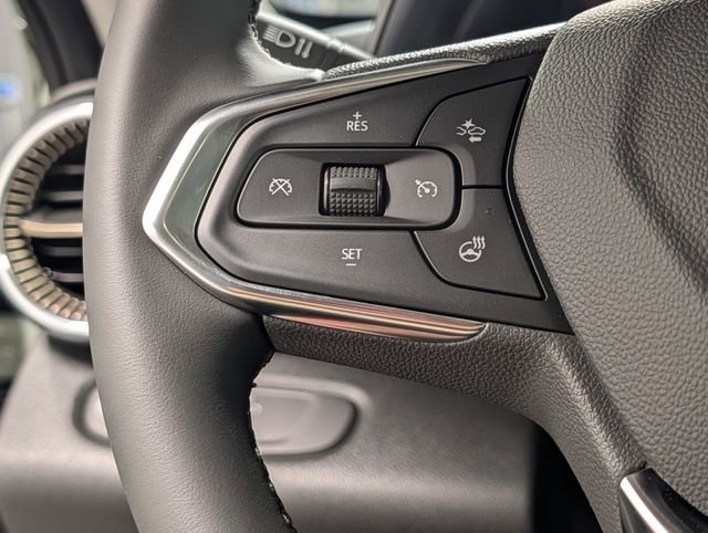 New 2026 Chevrolet Trax ACTIV FWD image 20