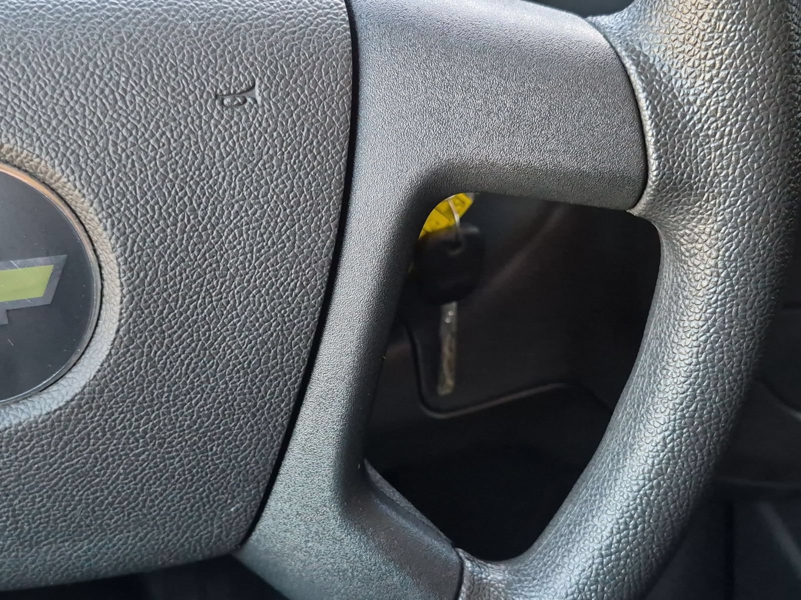 Used 2025 Chevrolet Express 2500 w/ Driver Convenience Package RWD image 14