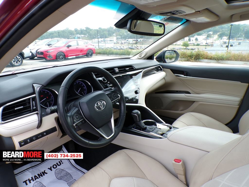 Used 2018 Toyota Camry XSE image 21
