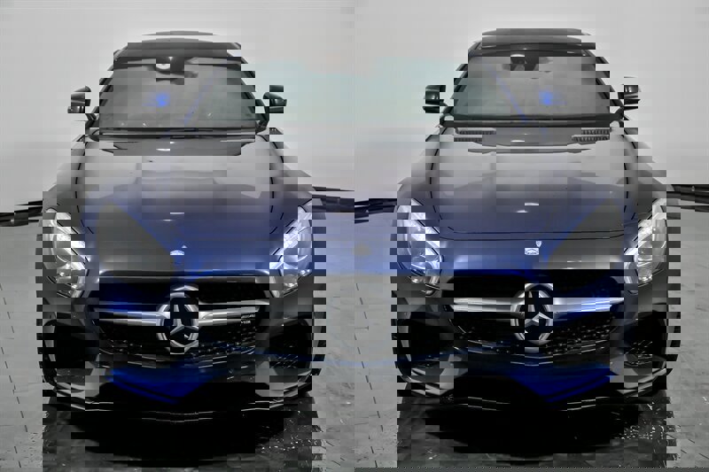 Used 2017 Mercedes-Benz AMG GT S w/ Exclusive Interior Package image 4