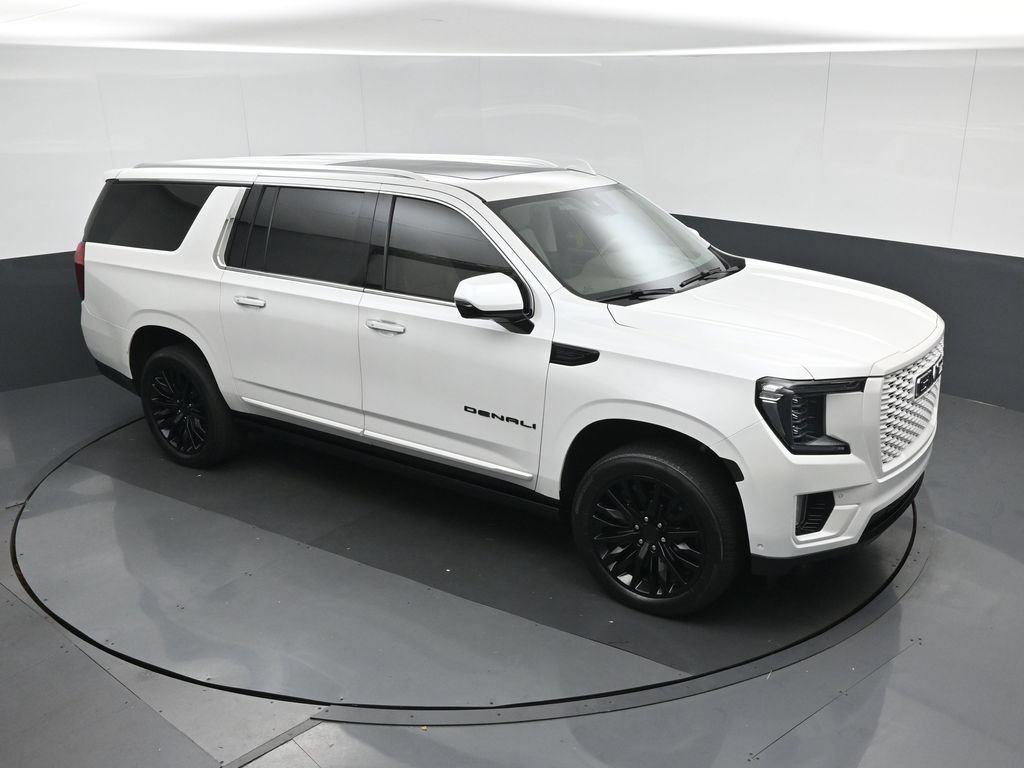 Used 2023 GMC Yukon XL Denali w/ Denali Reserve Package AWD/4WD image 80