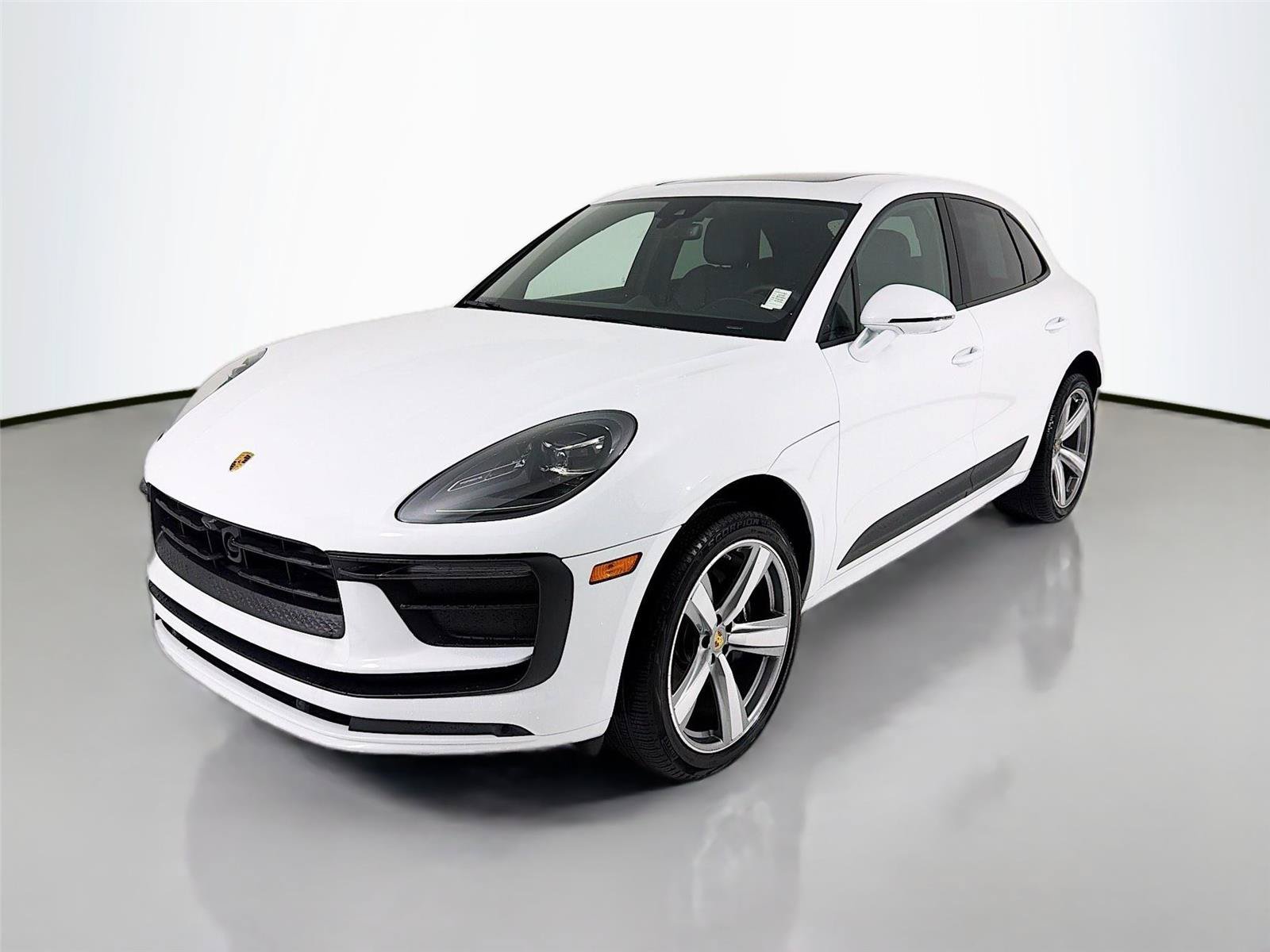 Used 2025 Porsche Macan