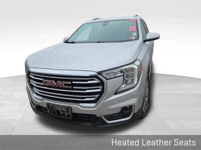 Used 2022 GMC Terrain SLT image 3