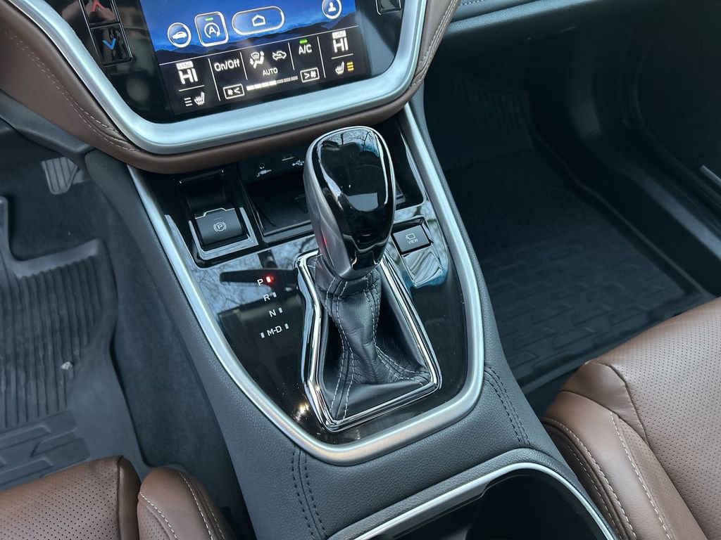 Certified 2022 Subaru Outback Touring image 22