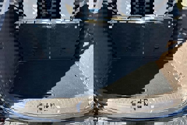 Used 2022 Ford Explorer Platinum w/ Equipment Group 601A image 18