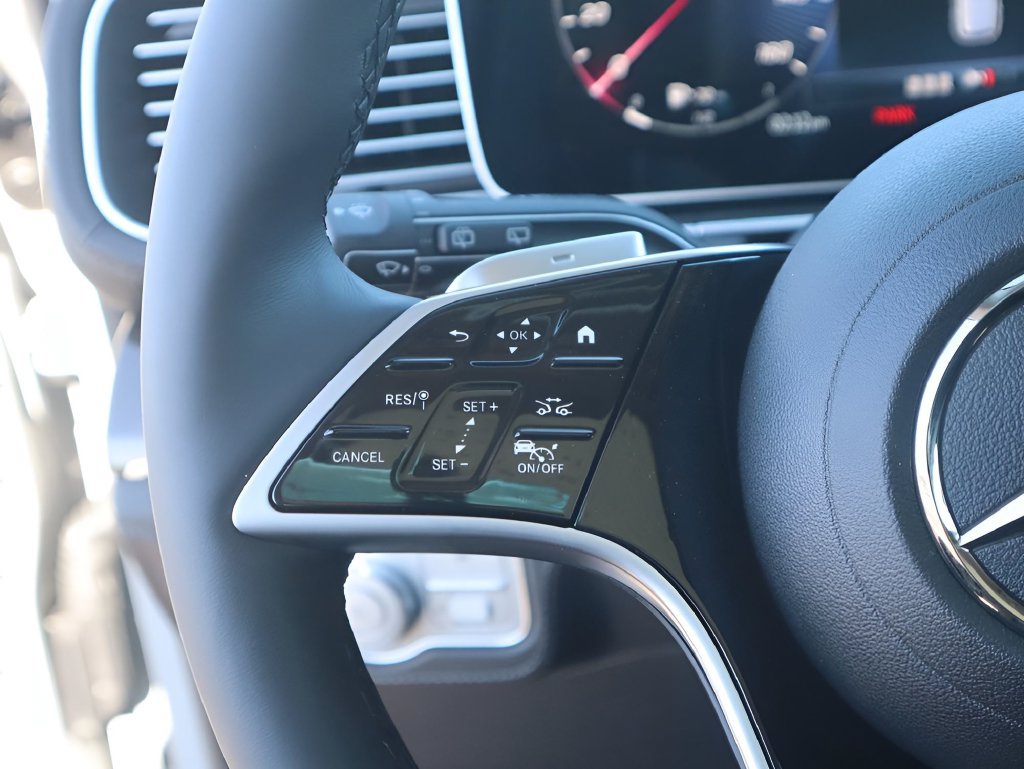 New 2026 Mercedes-Benz GLE 450 4MATIC image 41